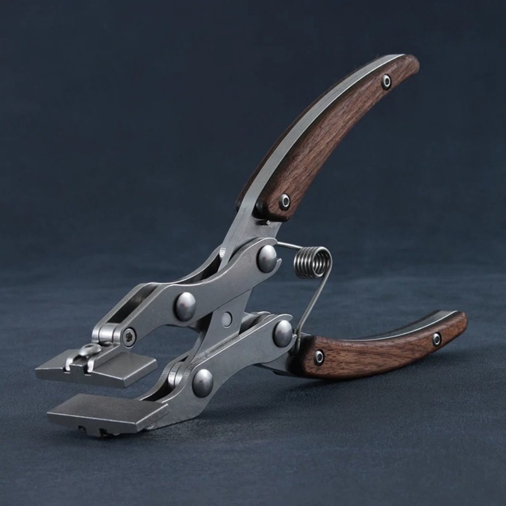 Pinze a ganasce piatte da 38 m - Pliers recensione e prezzo